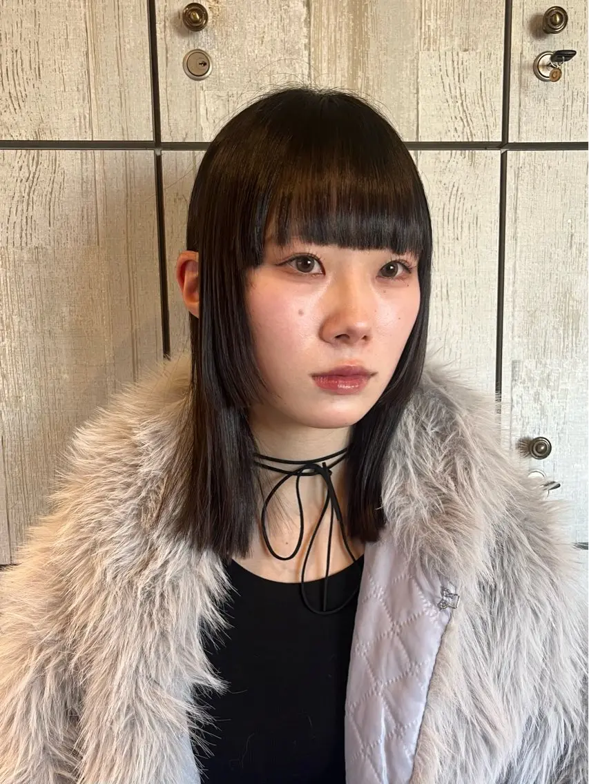 ミディアム ♡ナナコ♡ レイヤー /ブリーチ/艶髪のヘアスタイル