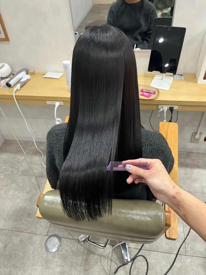 ロング カラー 髪質改善 レイヤーカット トリートメント 酸性ストレート ヘアカラー トリートメント 髪質改善/レイヤー/ ボブ/磯野史歩のヘアスタイル