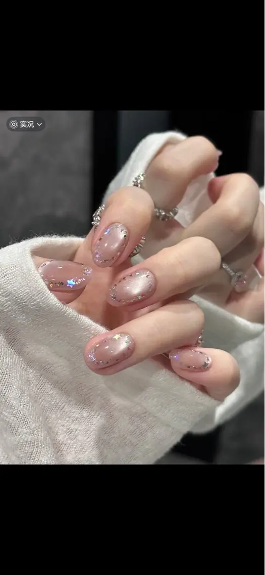 ネイル ロミネイル -リリのネイルデザイン