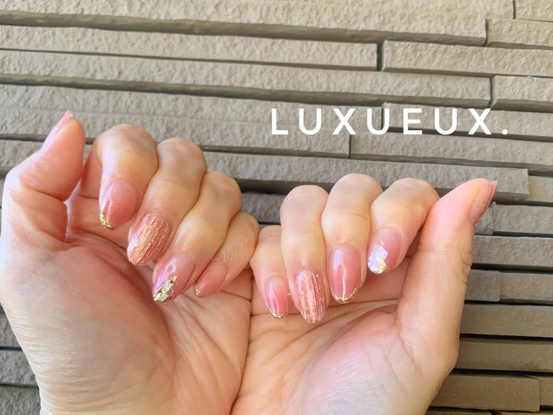 ネイル LUXUEUX春日店 (ルクソー)のネイルデザイン