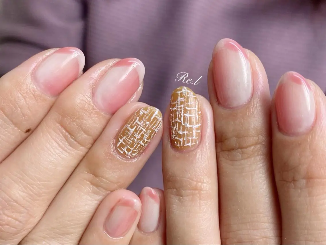 ネイル フレンチネイル オンブレフレンチ ツイードネイル モチの良さ◉ フィルインネイル♡のネイルデザイン