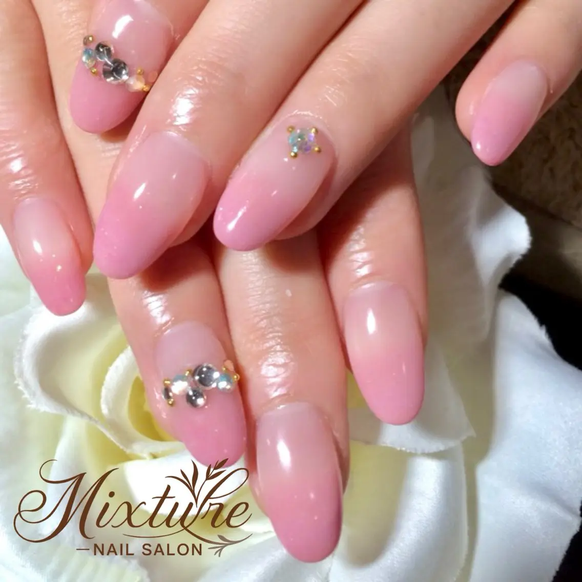 ネイル mixture ELIKAのネイルデザイン