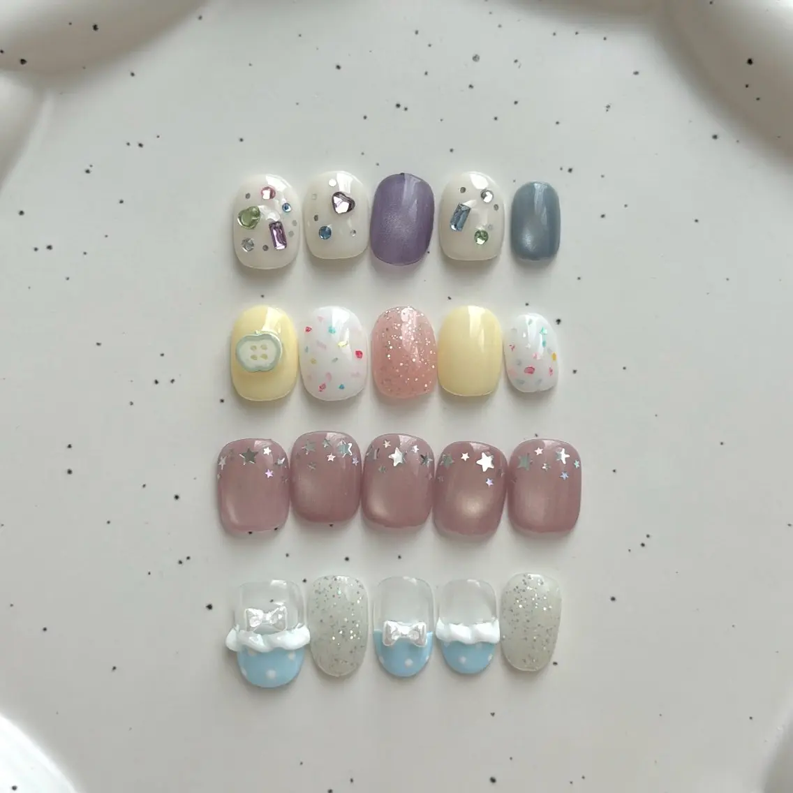 ネイル my little 𖠿 .゜のネイルデザイン