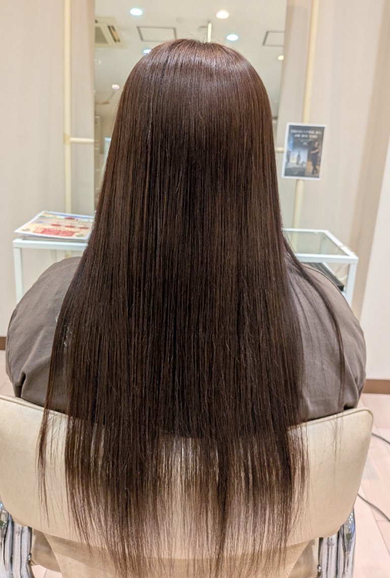 ロング アッシュ ヘアカラー トリートメント 深田 和瑛のヘアスタイル
