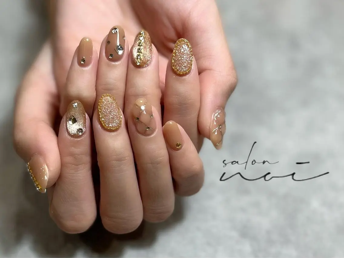 ネイル アートネイル オレンジ ハンドネイル salon noiのネイルデザイン