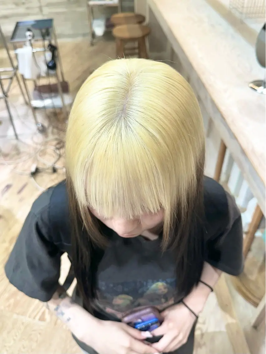 セミロング カラー ヘアカラー トリートメント ヘッドスパ ヘアセット kai .のヘアスタイル