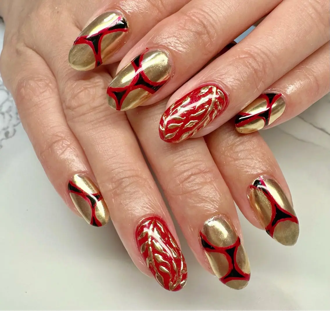 ネイル キラキラネイル マグネットネイル ミラーネイル ニュアンスネイル ワンカラーネイル Mai’s nailのネイルデザイン