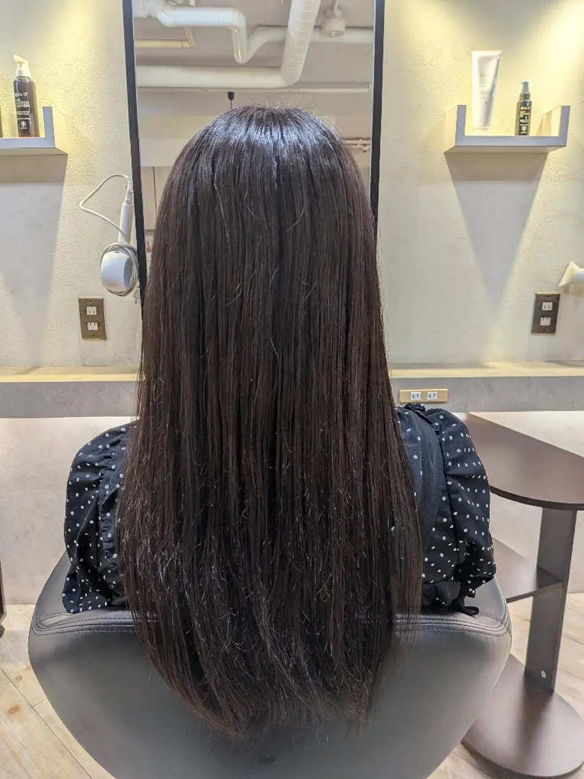 ロング カラー 田中 賀菜衣のヘアスタイル