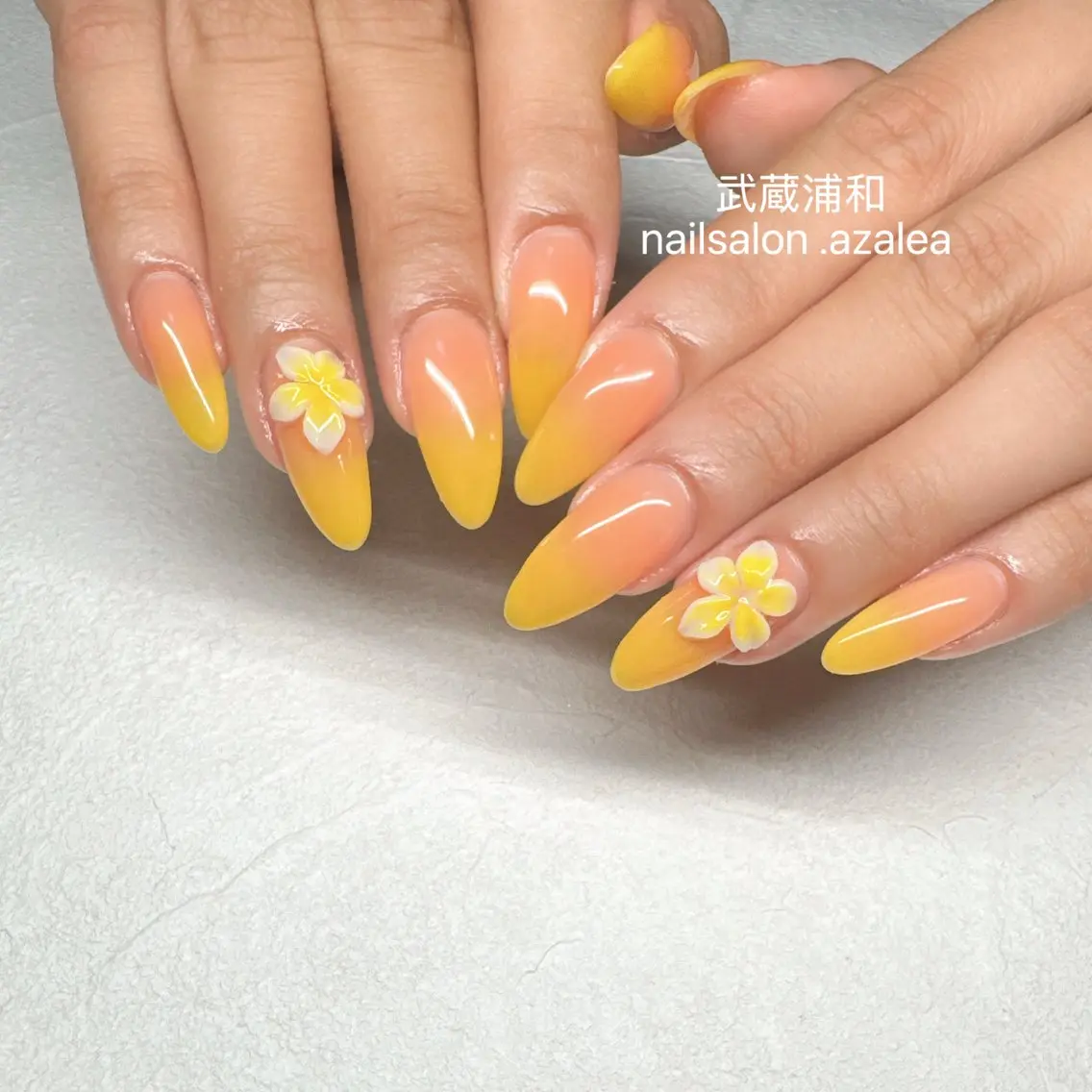 ネイル ハンドネイル R inのネイルデザイン
