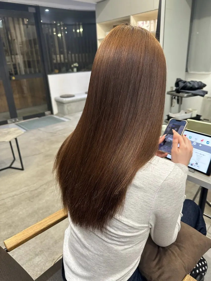 ロング 縮毛矯正 絶対綺麗な暖色カラー 🎯あります✨増渕✨のヘアスタイル
