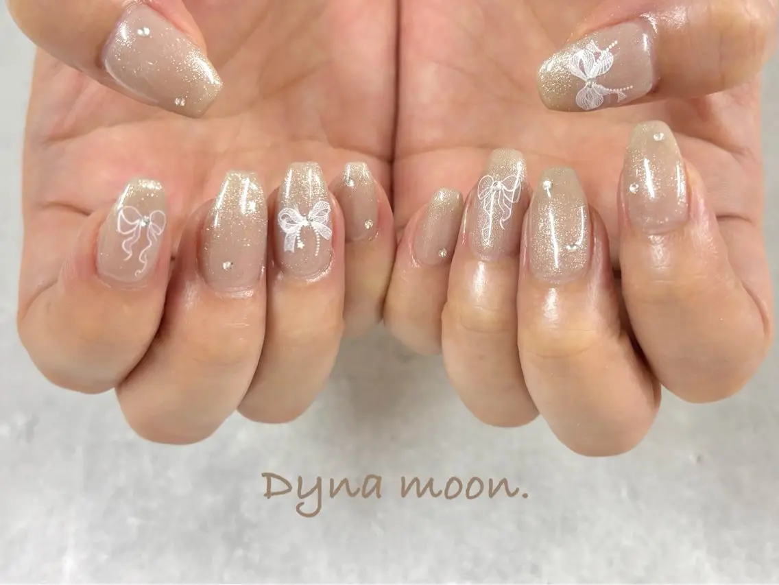 ネイル リボン Dyna moon. yukihaのネイルデザイン