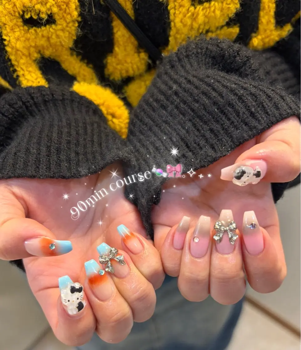 ネイル ハンドネイル ViViA momokaのネイルデザイン