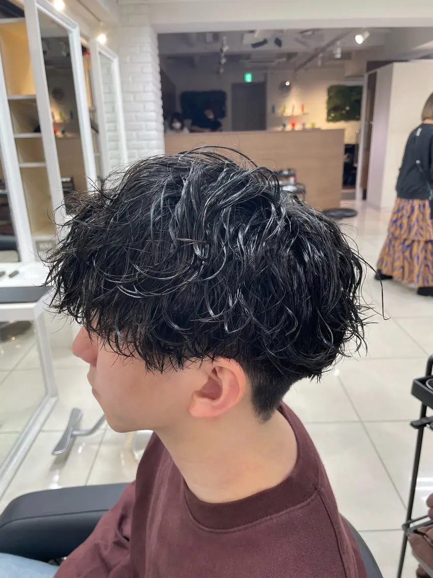 ショート パーマ カット パーマ 【シャドウパーマ センターパート】義心のヘアスタイル