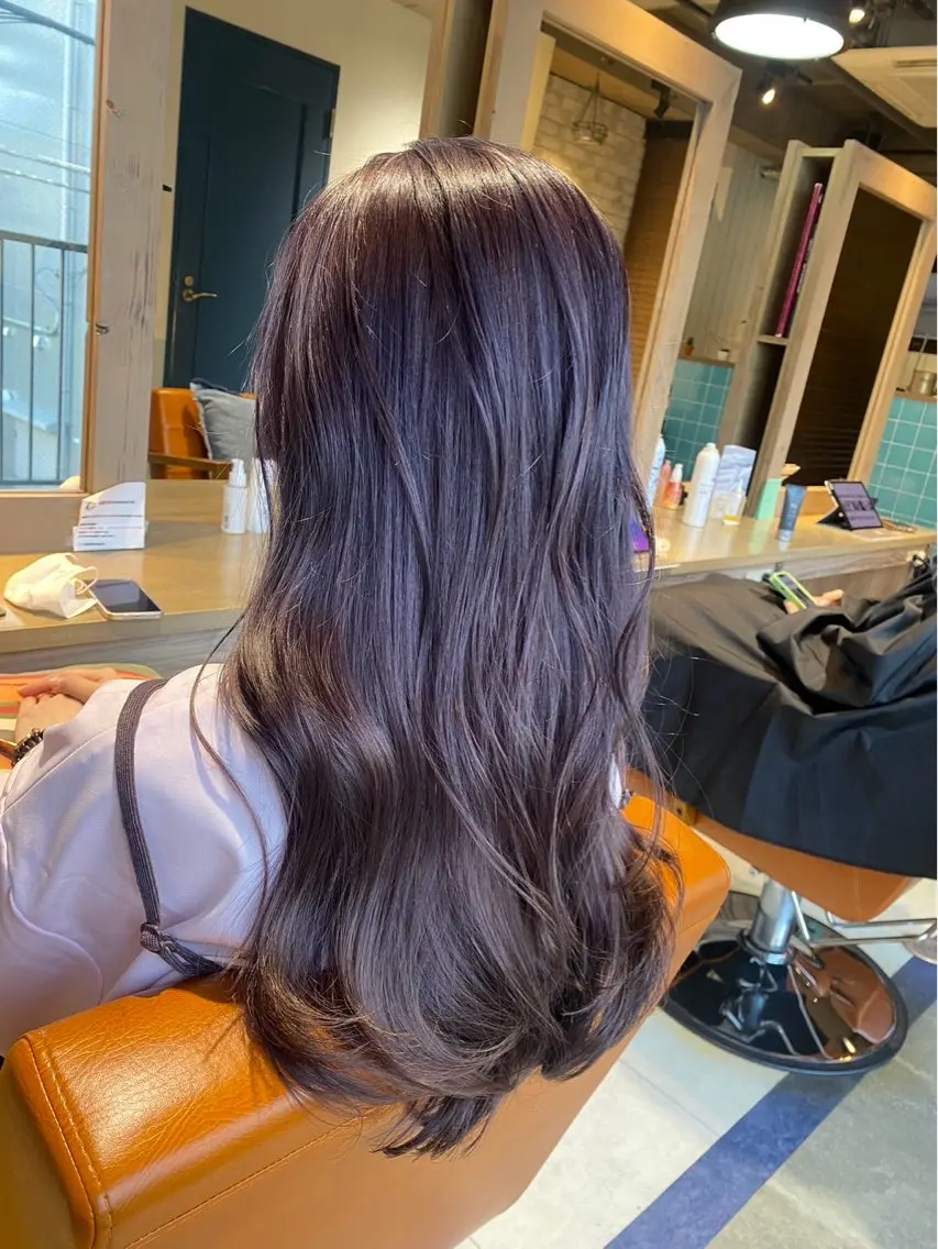 ロング 艶髪×透明感カラー ののかのヘアスタイル