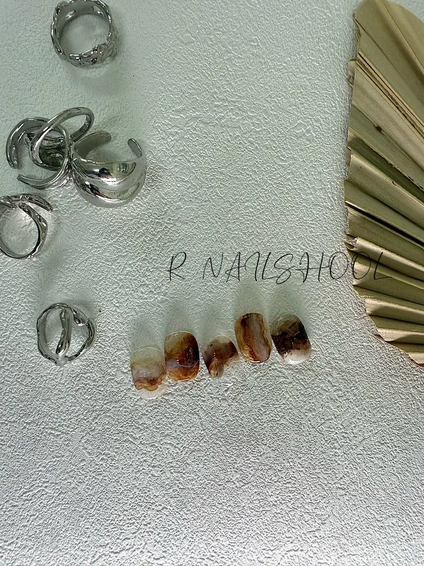 ネイル Rnailsalon 1のネイルデザイン