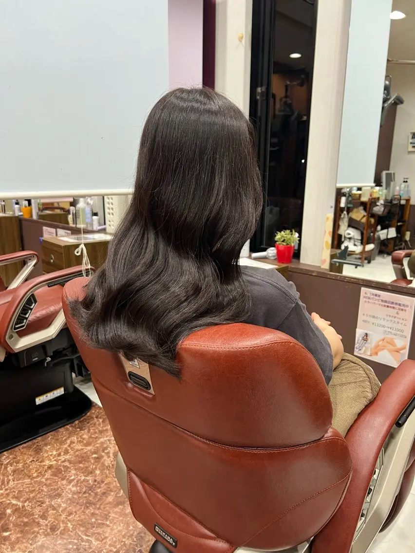 ロング カラー ブラウンカラー ラベンダーカラー 髪質改善 トリートメント カット ヘアカラー トリートメント 藤田 竜成のヘアスタイル