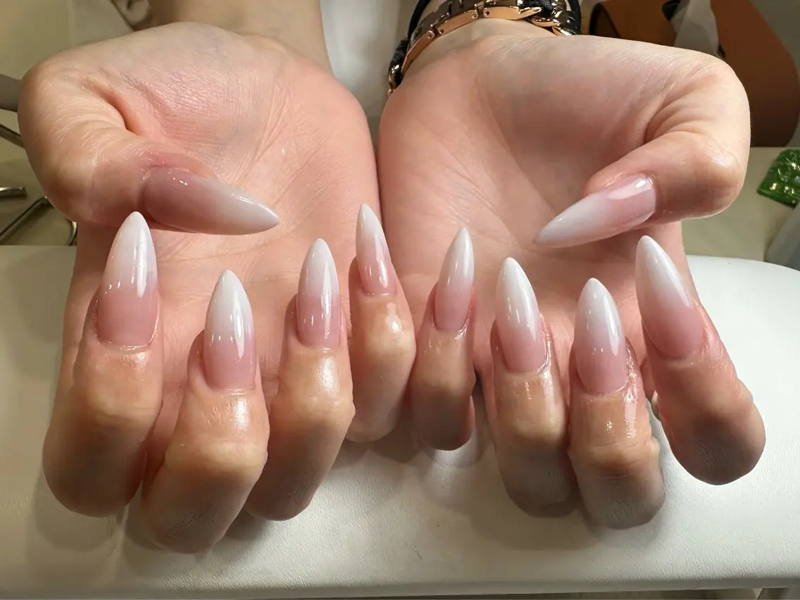 ネイル ハンドネイル ハンドケア LYYM Salon Miraのネイルデザイン