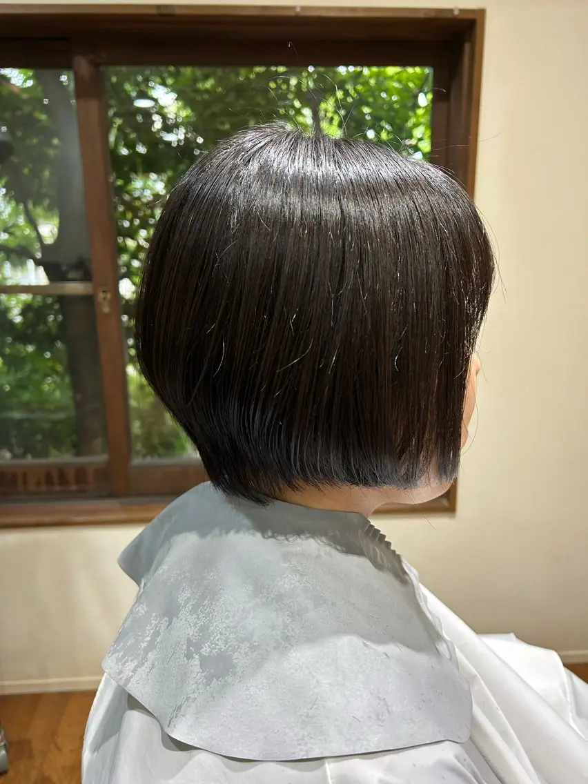ショート 塚本 悠里のヘアスタイル