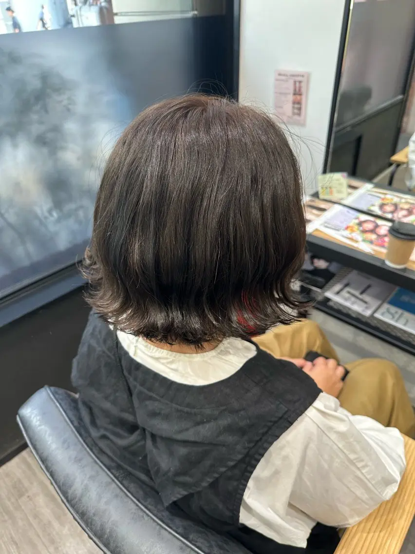 ミディアム カラー グレージュ カット ヘアカラー トリートメント 艶髪レイヤー上田 紗也🇰🇷💗のヘアスタイル