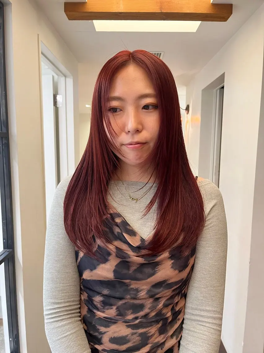 ロング カラー レッドカラー ヘアカラー るな/暖色、 ベージュカラー🎀のヘアスタイル