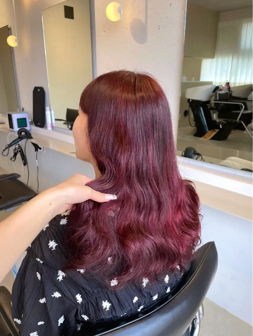 セミロング カラー tim hinaのヘアスタイル