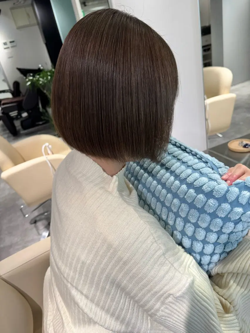 ショート カラー ボブ 髪質改善 カット ヘアカラー 縮毛矯正 トリートメント 夜23時まで予約🉑 reverieあきらのヘアスタイル