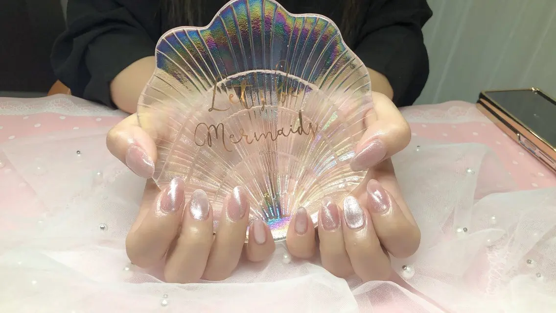 ネイル マグネットネイル MIKIネイル サイロン蕨店のネイルデザイン