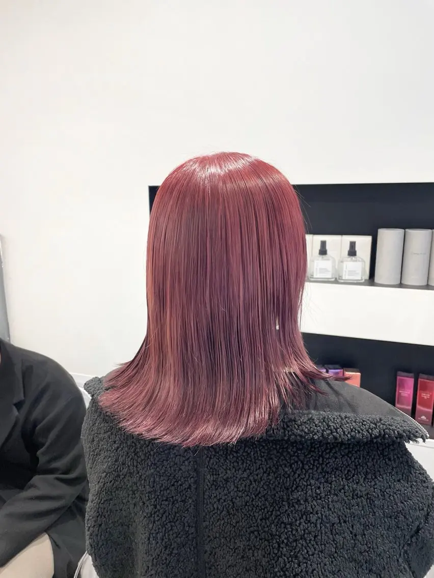ロング カラー パーマ ヘアアレンジ メンズ カシス ピンクカラー トリートメント mona/ ストレートスタイル✨のヘアスタイル