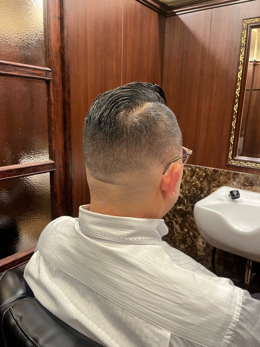 メンズ ヒロ銀座川崎 志田健介のヘアスタイル