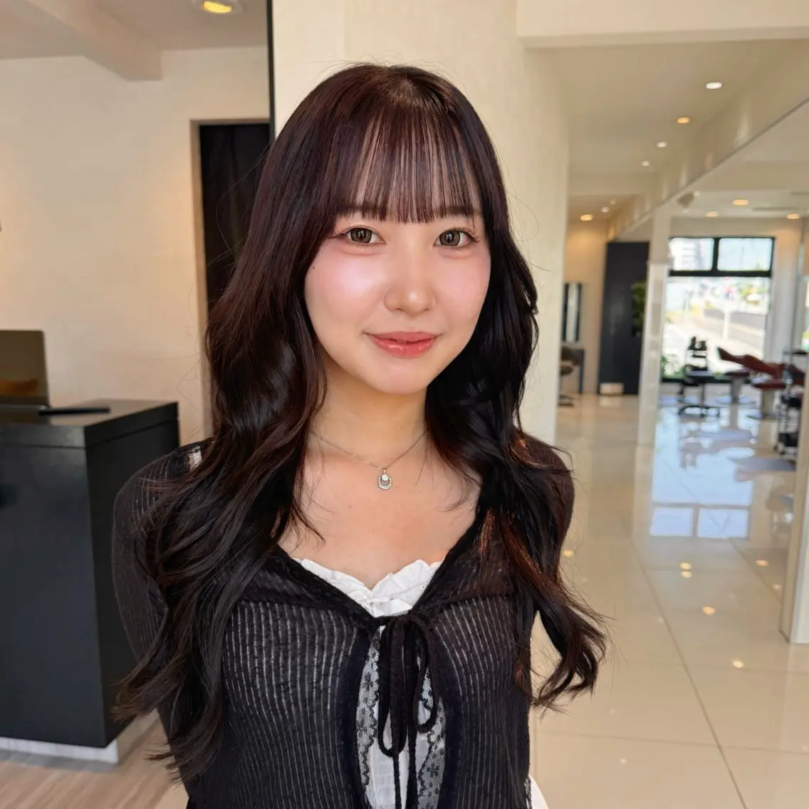 ロング エクステ 🍯透明感カラー MANA🍯のヘアスタイル