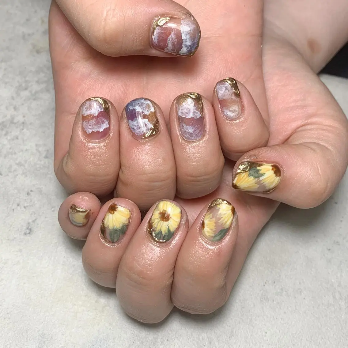 ネイル ハンドネイル FIORITURA aiのネイルデザイン