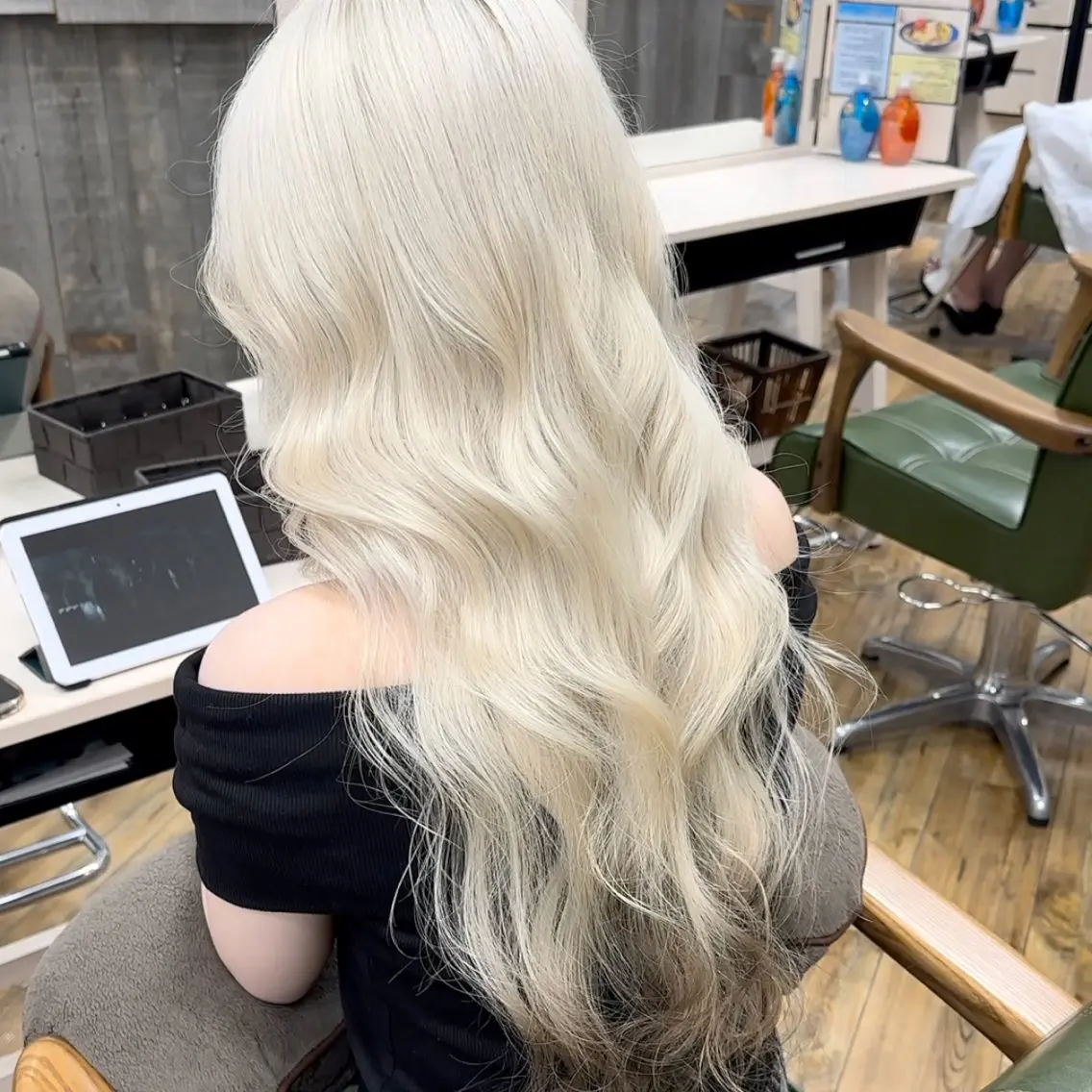 ロング カラー 🧡K+plus🧡 ことね🧡のヘアスタイル