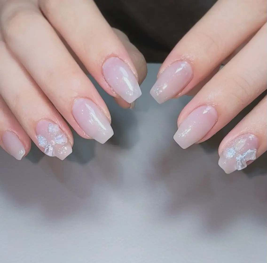 ネイル クリアネイル リボン nailsalon urümのネイルデザイン