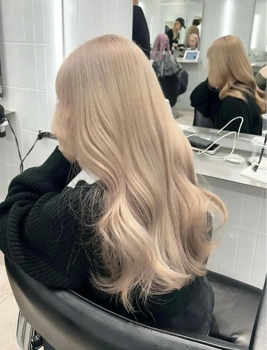 🎀【今月限定】🎀リタッチ＋カラー/ハイトーン／うる艶カラー/ミニモ限定メニュー🪽の写真