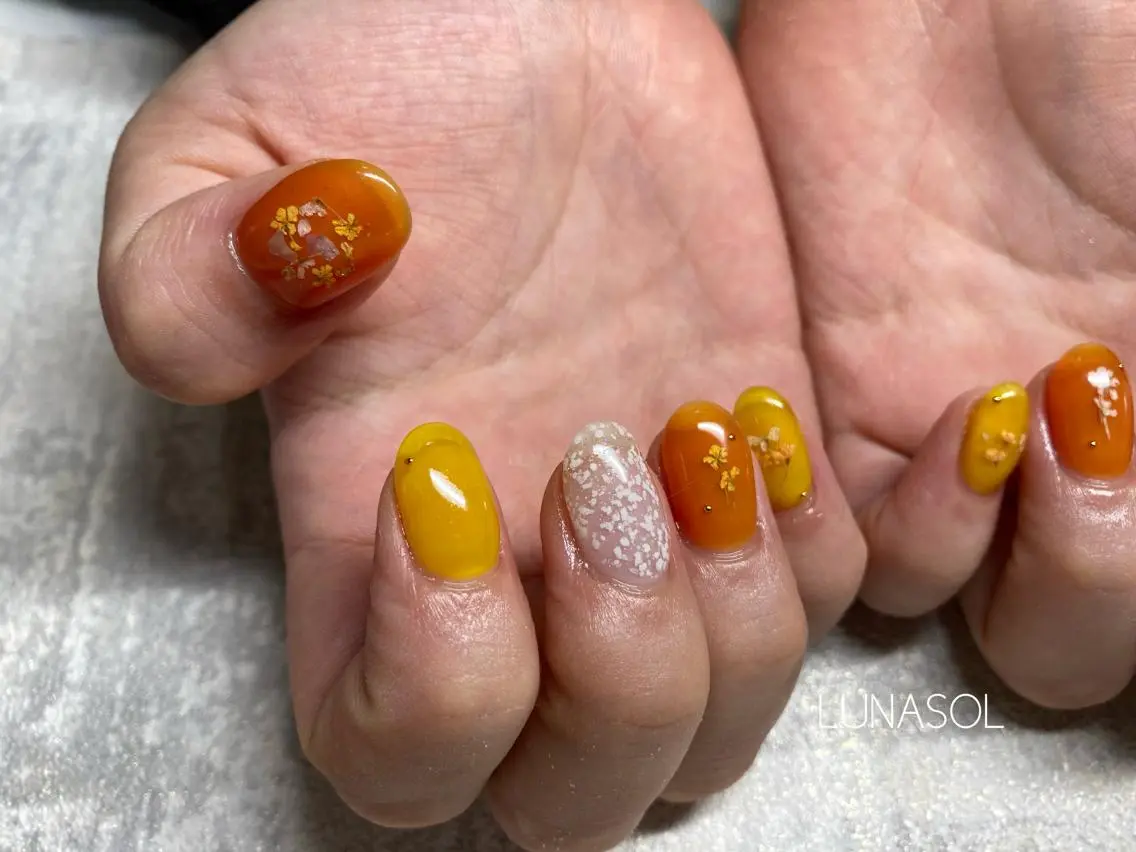 ネイル ハンドネイル soluna ソルーナのネイルデザイン