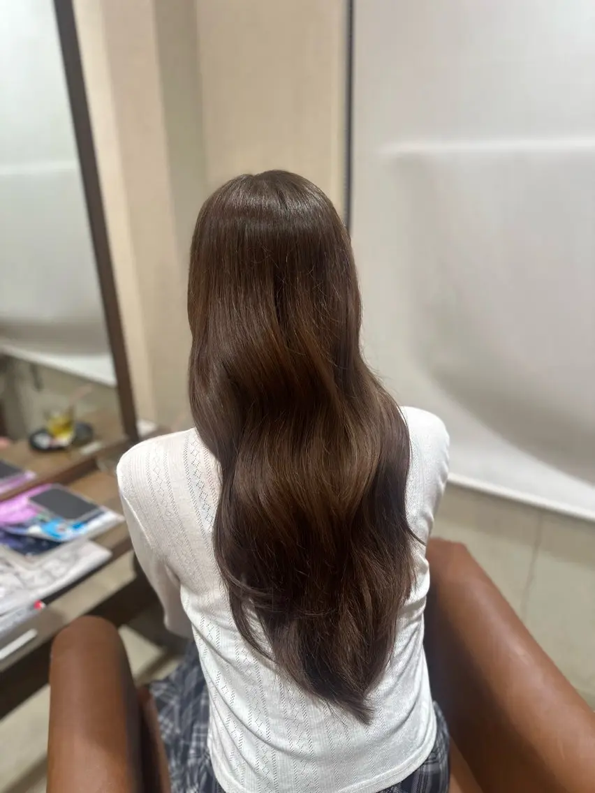 カラー 山下 愛加のヘアスタイル