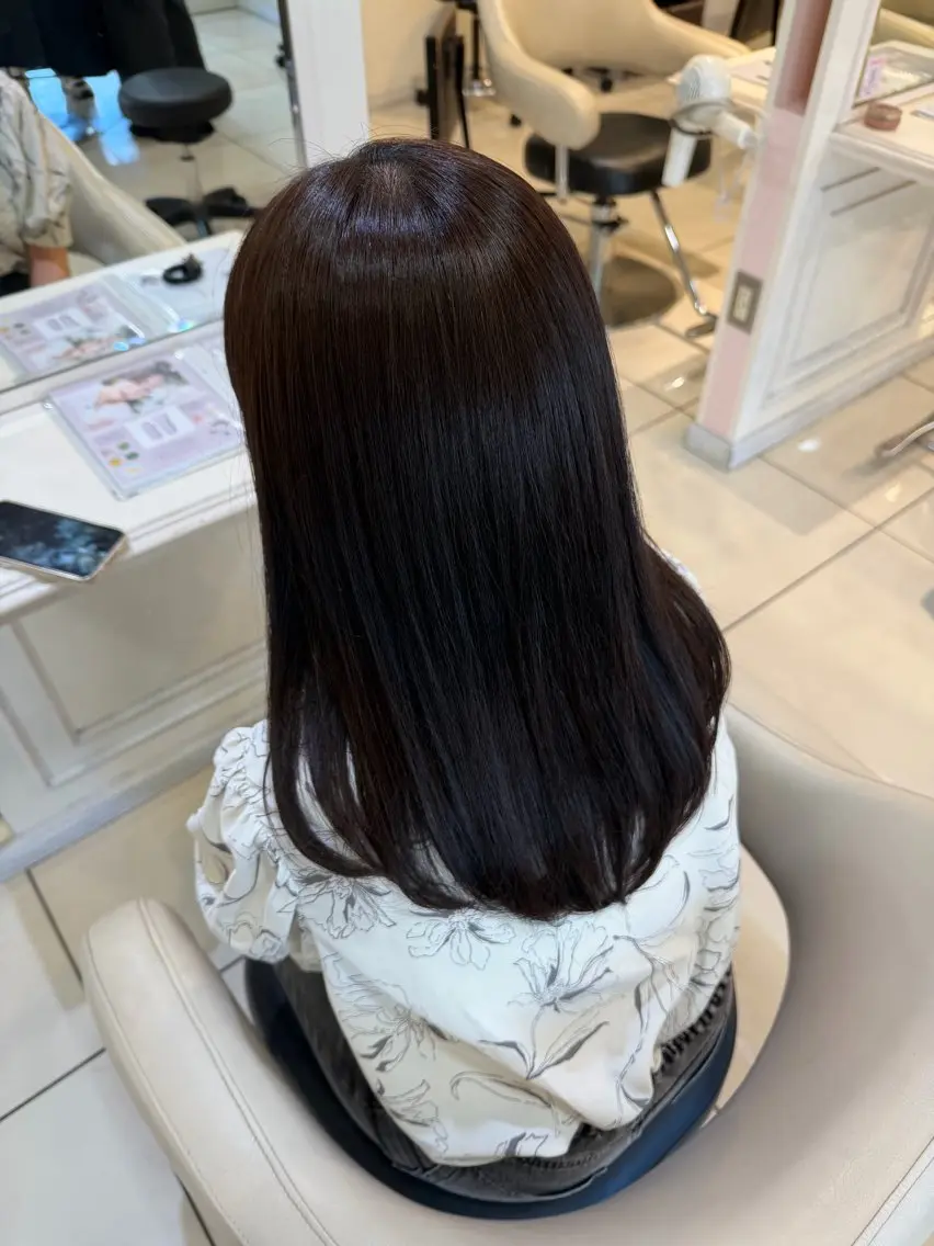 ミディアム ツヤ重視 ワンカラー🫧Mioのヘアスタイル
