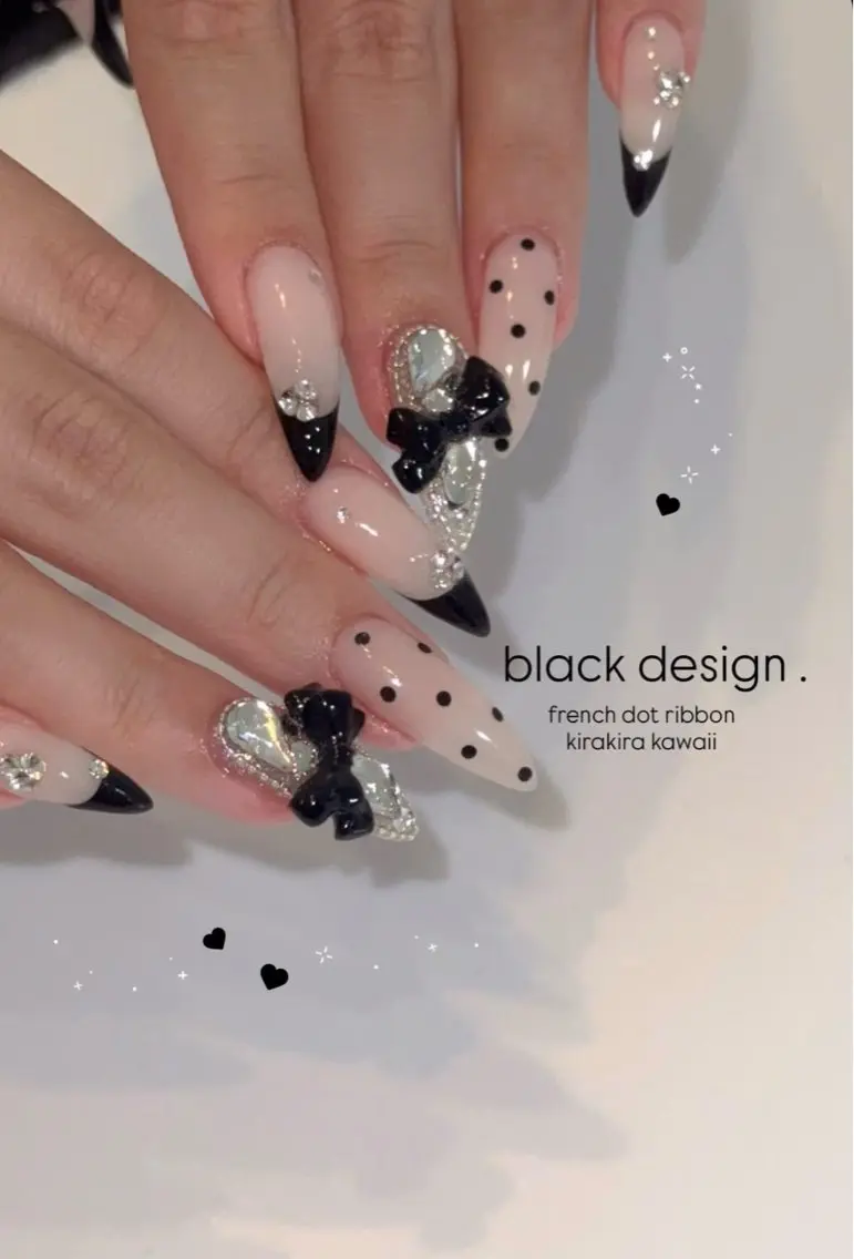 ネイル 長さ出し キラキラネイル 韓国ネイル ロングネイル ワンホンネイル ハンドネイル Josie nail salonのネイルデザイン
