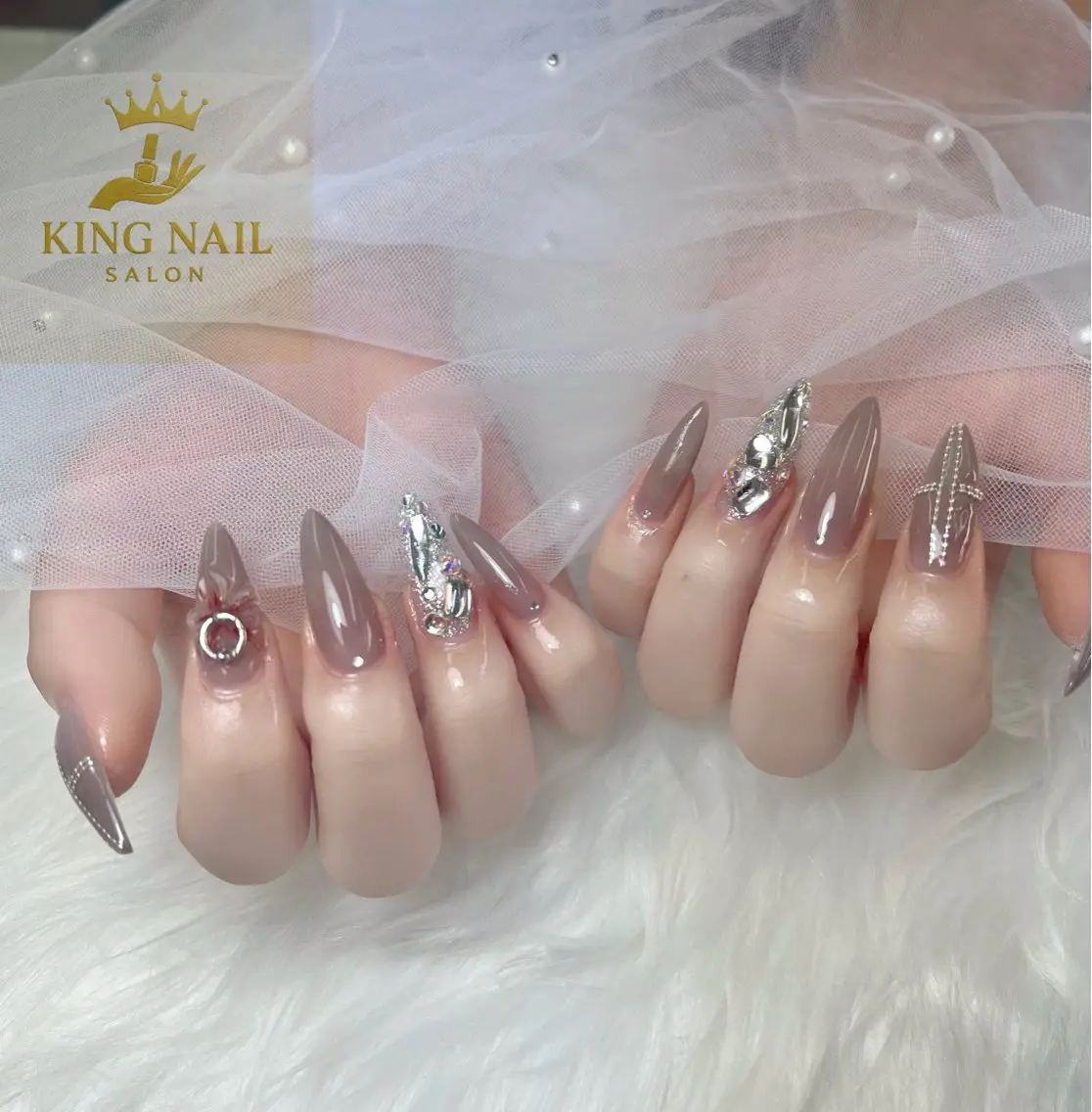 ネイル ジェルネイル ガーリー 韓国ネイル ニュアンスネイル シンプルネイル ハンドネイル King Nail_Salonのネイルデザイン