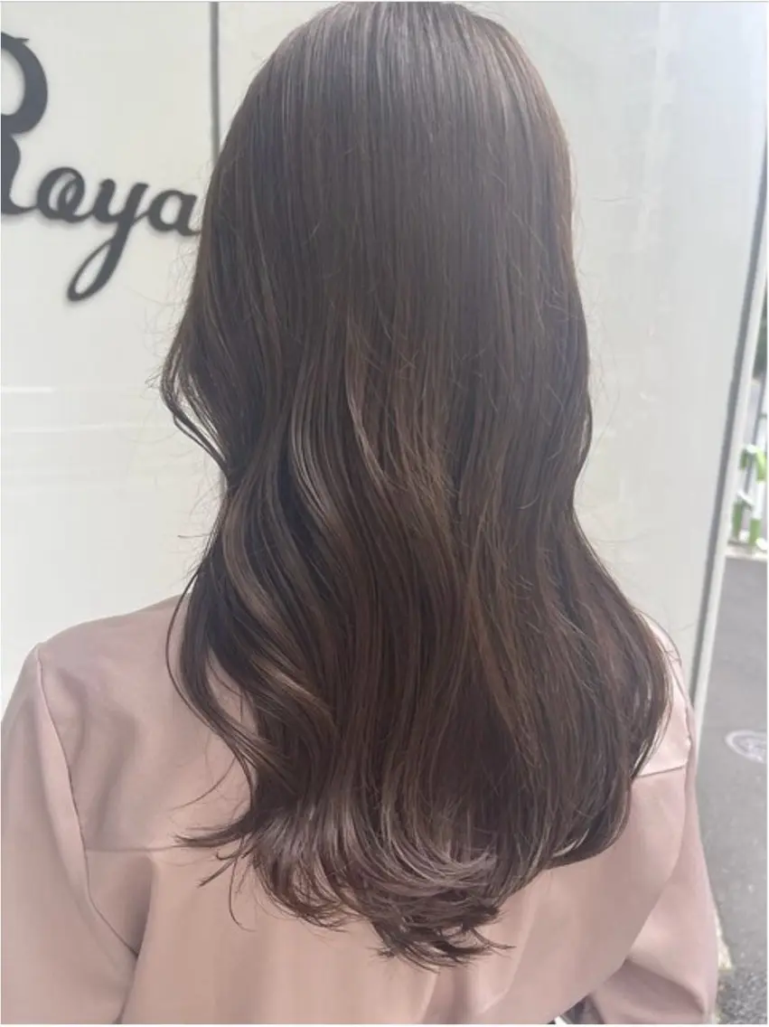 セミロング ヘアアレンジ カット ヘアカラー トリートメント ︎🌹カワイ カノン︎🌹のヘアスタイル