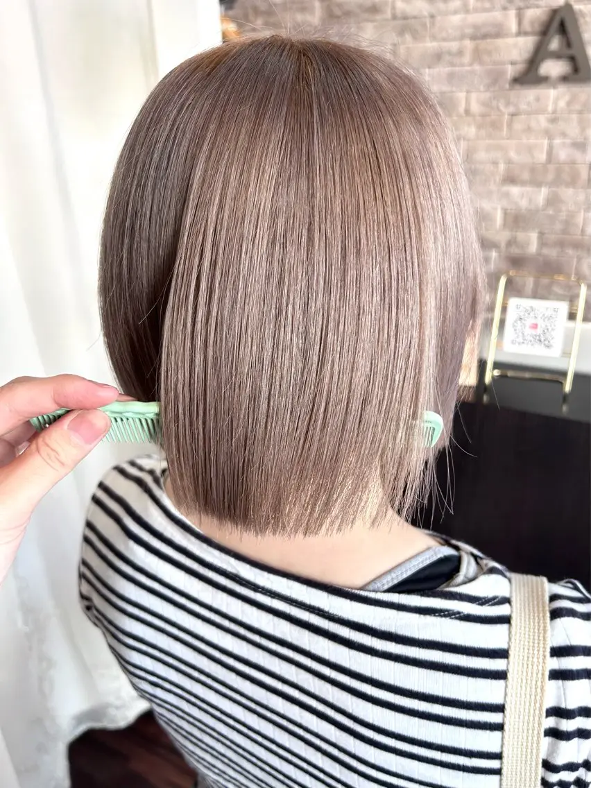 〈 期間限定🍀 〉Wカラー+トリートメントの写真