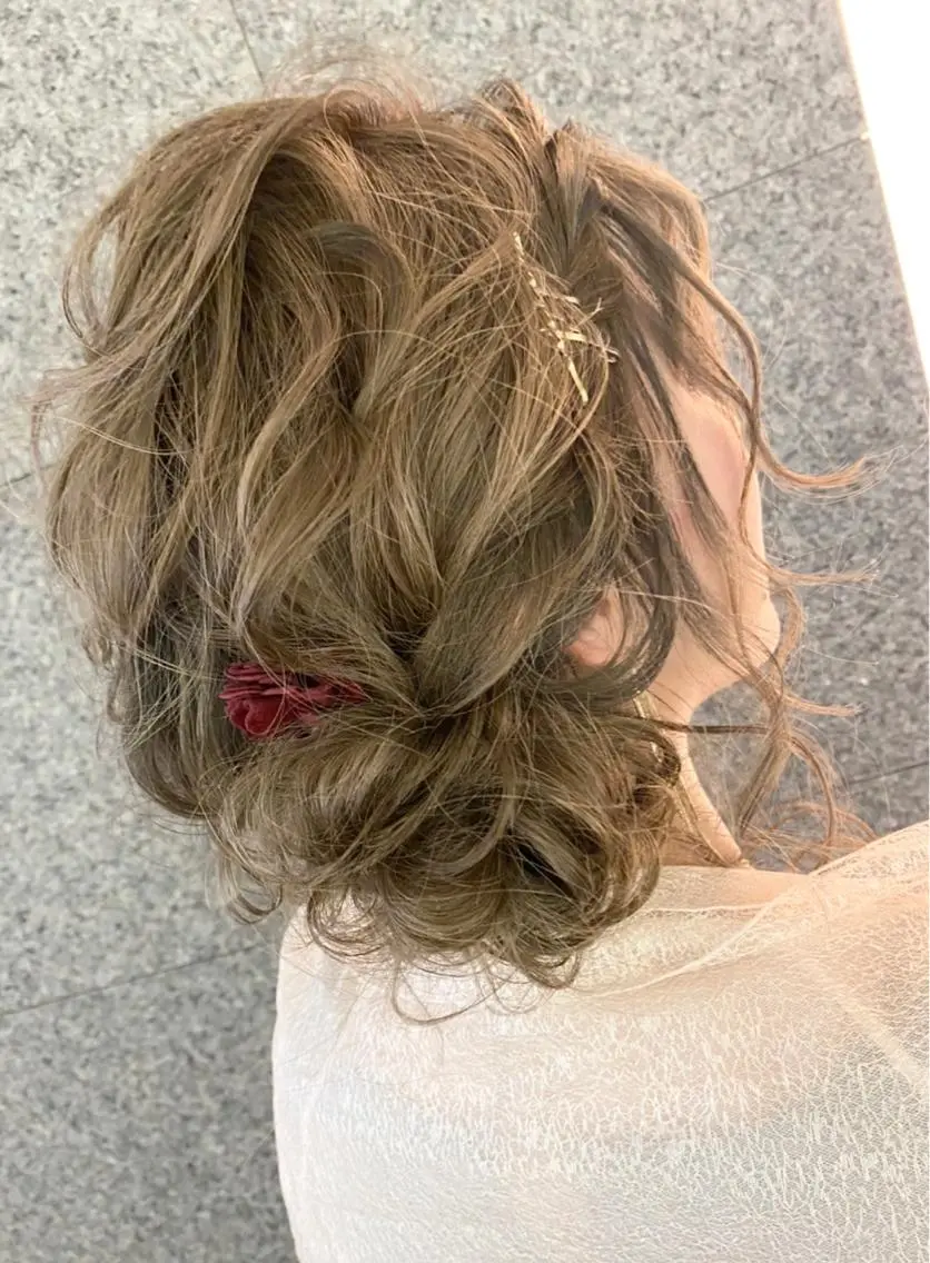 【札幌一の可愛いを作ります✨】黄金比ルーズヘアアレンジ+前髪〜顔まわりカット付きの写真