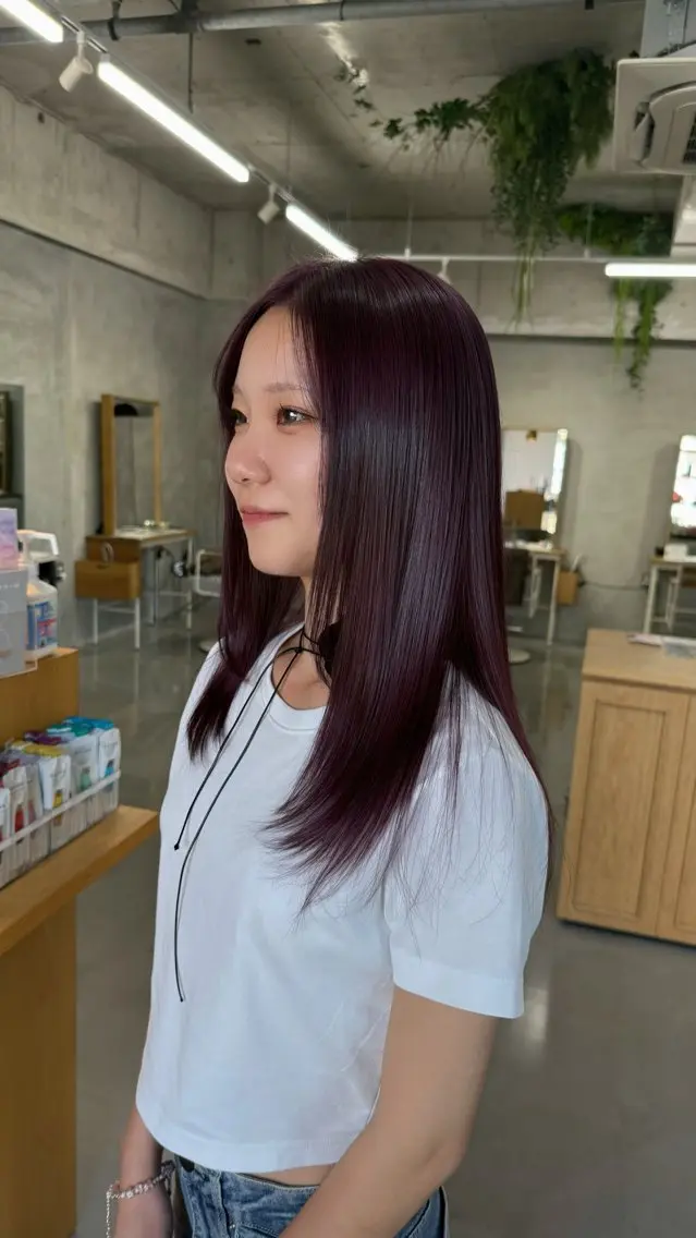 ロング カラー ブリーチ カット ヘアカラー トリートメント 湯浅 慈園のヘアスタイル