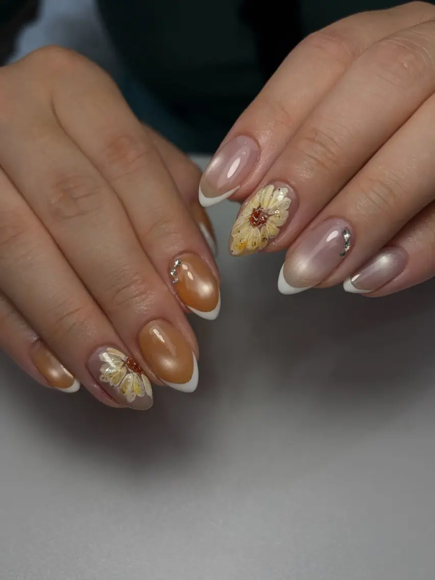 ネイル ハンドネイル Li'a AYAKAのネイルデザイン