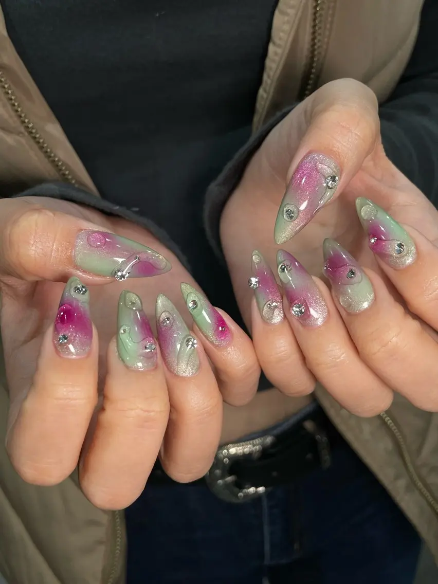ネイル ハンドネイル Cleo 名古屋駅店 🖤Seraのネイルデザイン