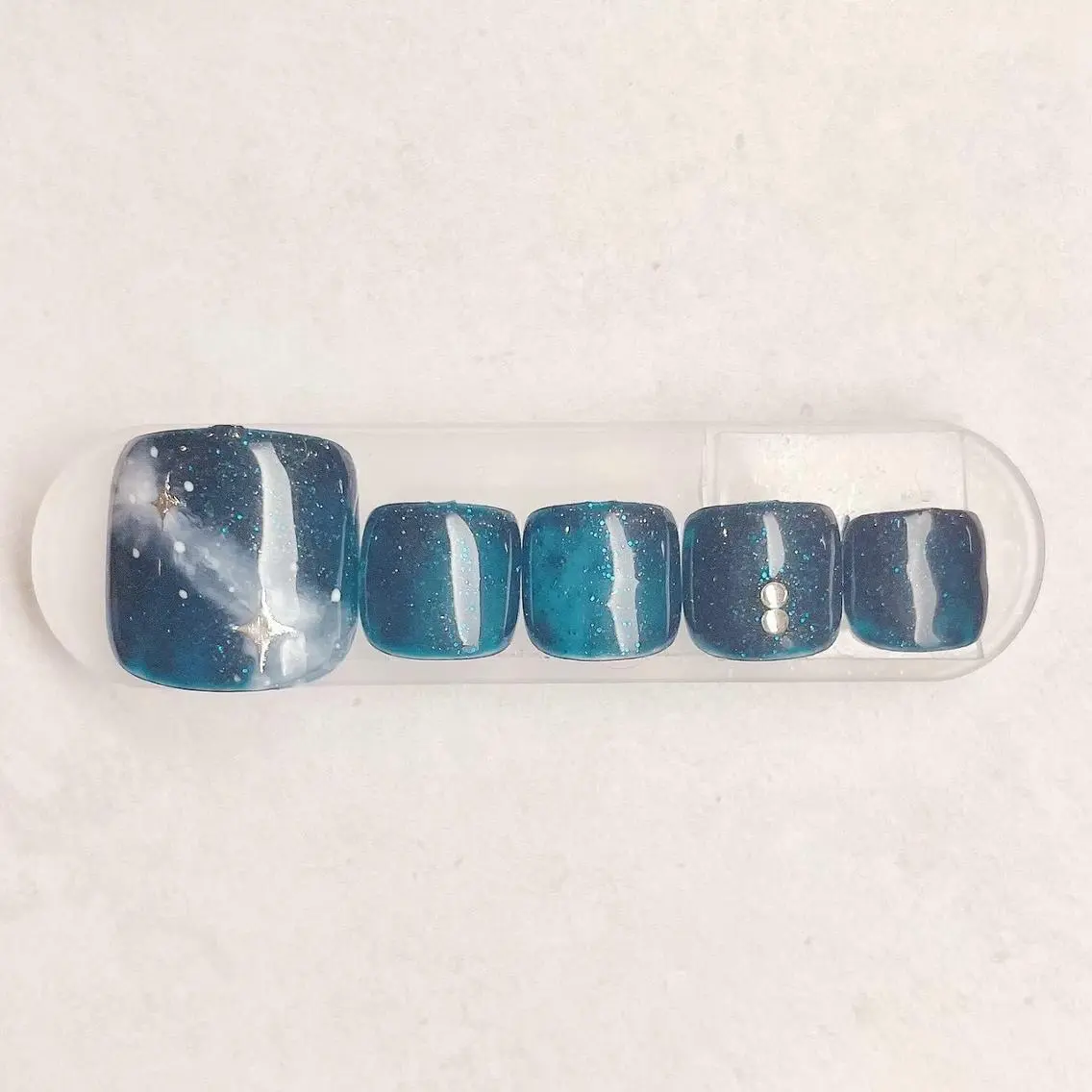 ネイル TiaryNail ERIKAのネイルデザイン
