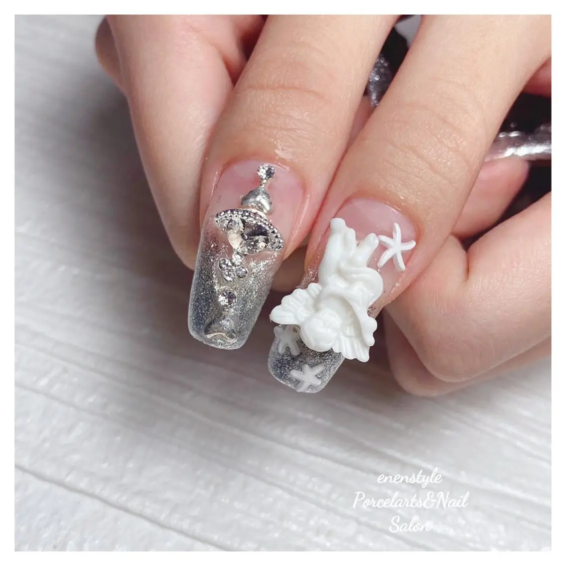 ミディアム ネイル 🐾enen style 🐾のネイルデザイン