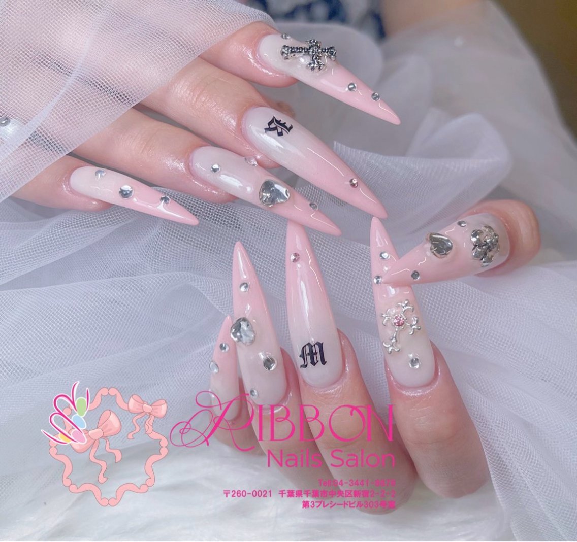 ネイル Nini 🎀のネイルデザイン