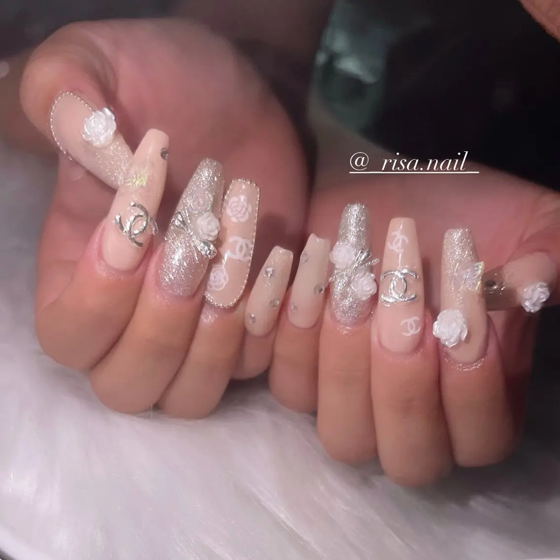 ネイル ハンドネイル 🅁nail🪞✨ risa🎀のネイルデザイン