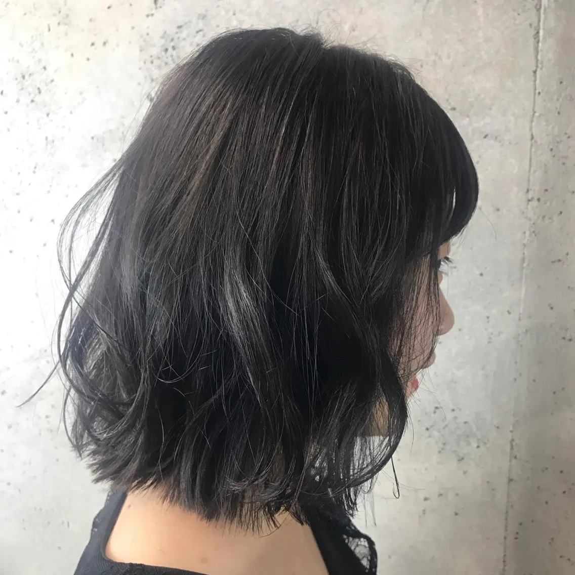 ショート カラー アッシュ ダークアッシュ にった みずきのヘアスタイル